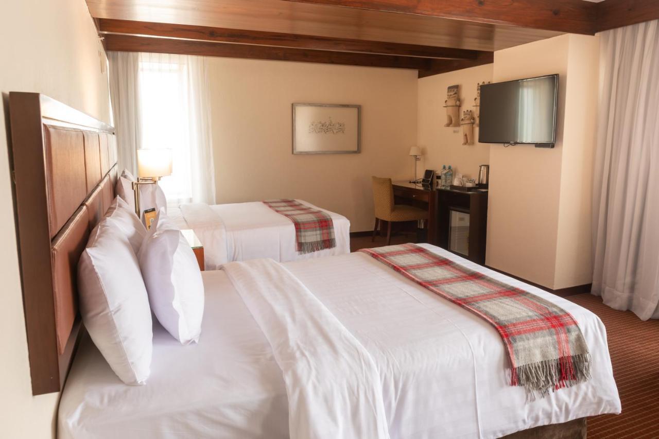 米拉弗洛雷斯安迪纳高级酒店 利马 外观 照片 A room at the hotel
