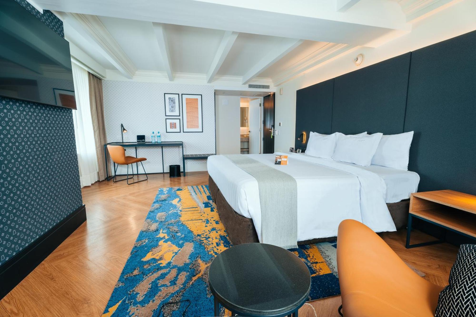 米拉弗洛雷斯安迪纳高级酒店 利马 外观 照片 A room at the hotel